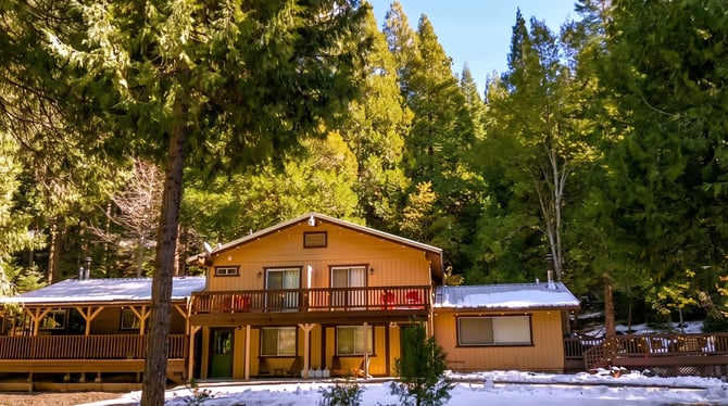 Mountain Homes Built for Gathering
